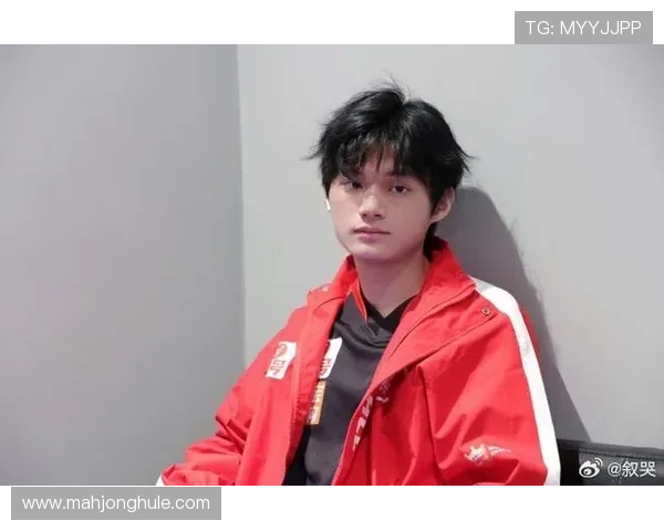 长生接替一诺担任AG中路，年轻选手挑起大梁